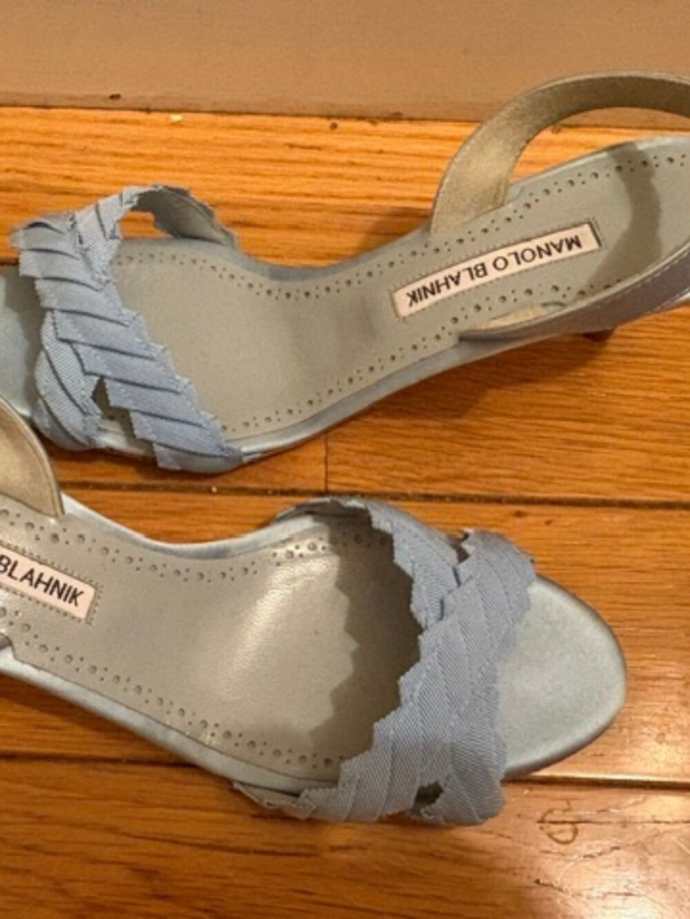 Manolo Blahnik Ligra Slingback Heeled Sandals, Sz 9, NIB - Picture 10 of 11